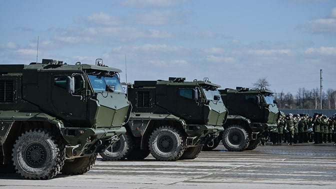 Кремль провез в Украину огромное количество техники с вооружением: кадры - ОБСЕ