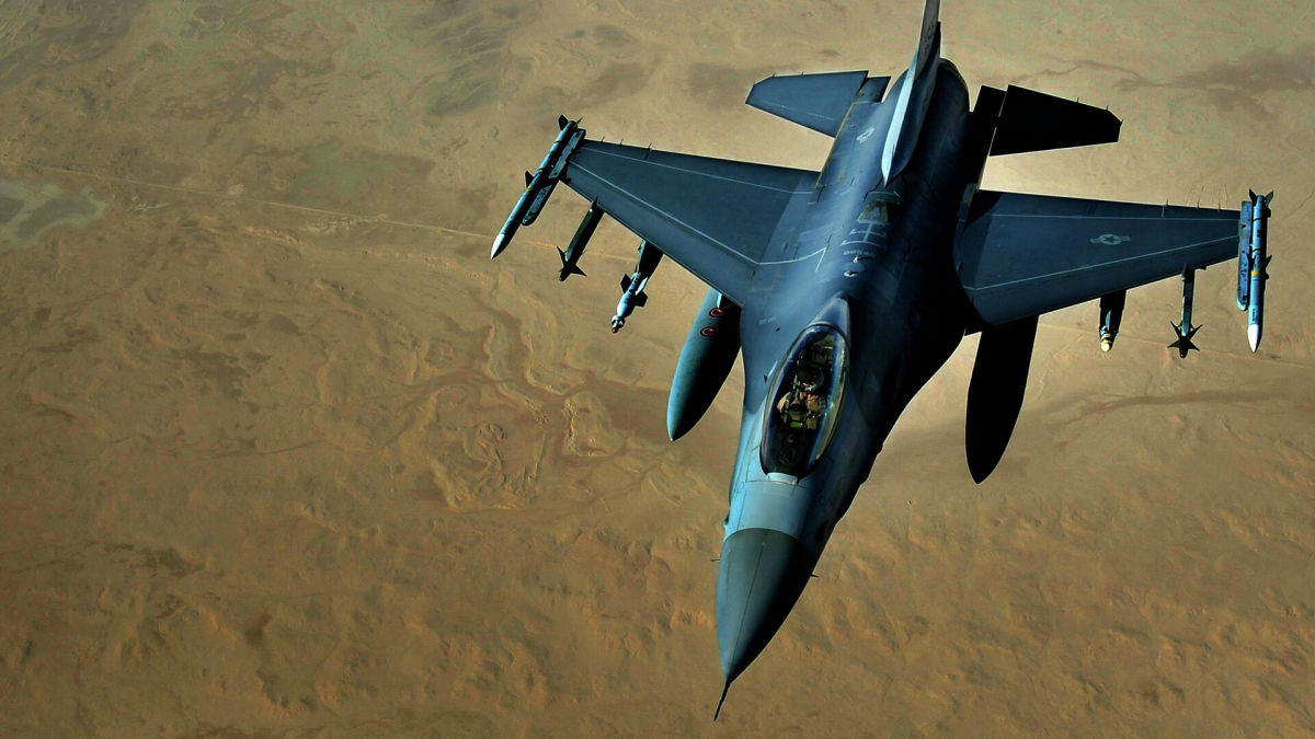 На авиабазе в Аризоне: США подтвердили начало летных учений украинских пилотов на F-16