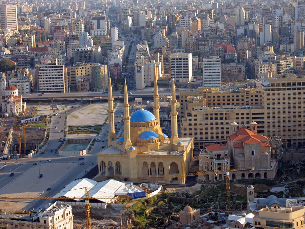 СМИ: взрыв в Бейруте мог стать местью ИГИЛ за поддержку Асада