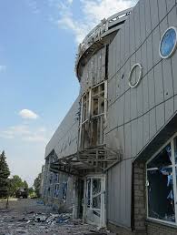 ​«ИС»: из минометов и «Градов» обстреляли аэропорт Луганск