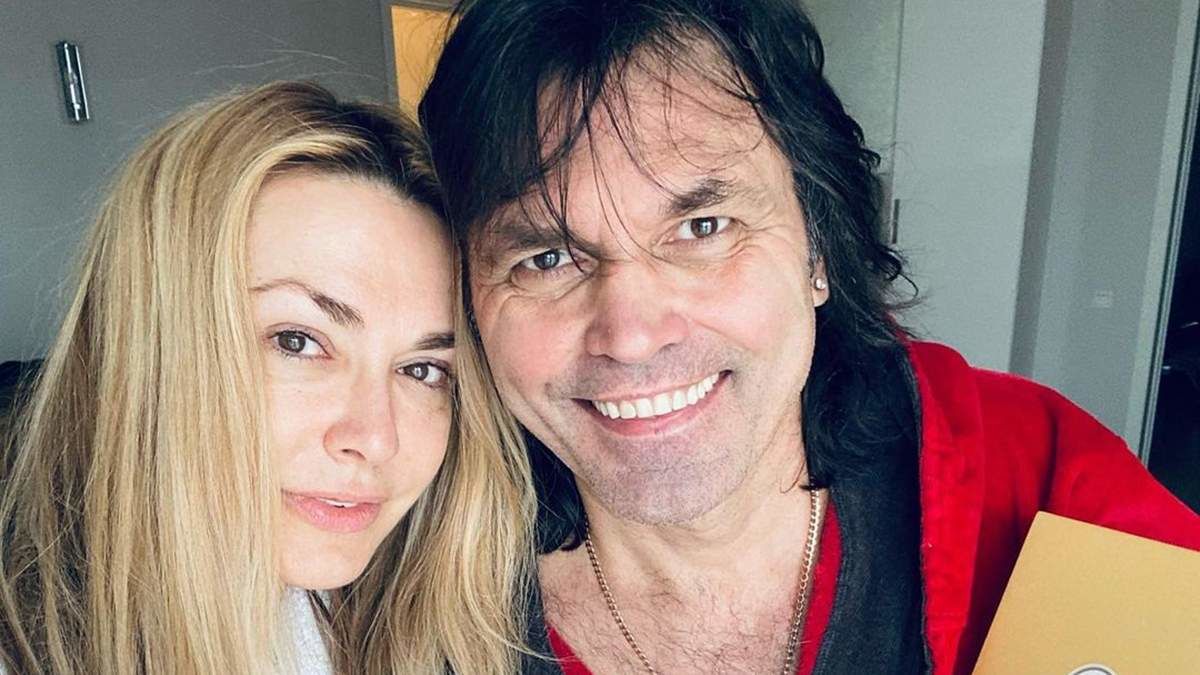 Ольга Сумская без макияжа показала, чем занимается с мужем ночью в поезде 