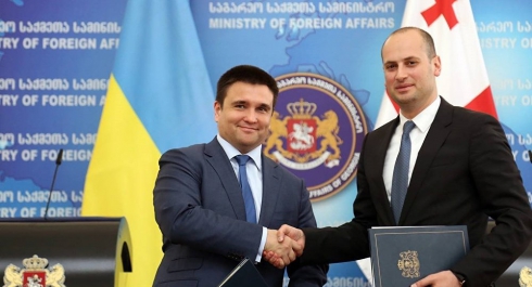"Украина и Грузия – большие друзья, мы вместе движемся к единой цели", - Климкин приехал в Тбилиси и поблагодарил грузин за помощь воинам ВСУ в АТО
