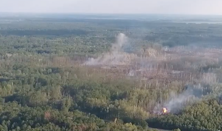 Взрывы боеприпасов на складе в Калиновке полностью прекратились: 10-километровая зона возле арсенала тщательно проверяется спасателями - ГСЧС