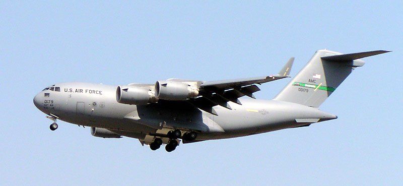 Стягивание войск РФ на границу с Украиной: еще один самолет ВВС США приземлился в Борисполе