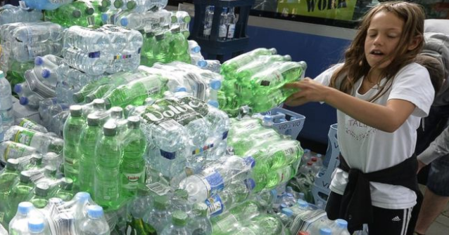 В Германии призвали граждан делать запасы продуктов и воды на случай бедствия