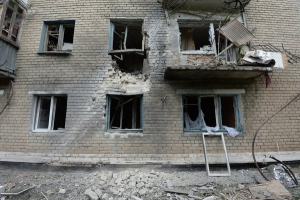 Микрорайон Абакумова попал под минометный обстрел: разрушены дома, школьников эвакуируют в подвалы