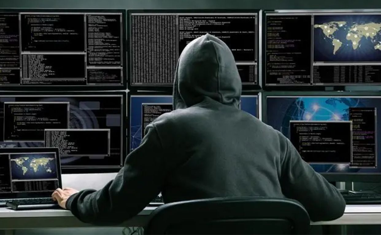 Хакеры парализовали Таможенную службу России на два дня: в РФ нашли виноватого