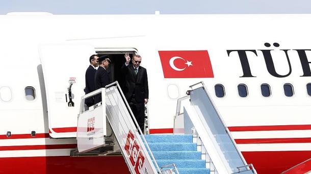 Очередной "удар в спину": Эрдоган нанес визит главному "врагу" Кремля Польше