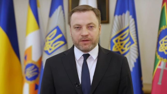 В Украине предотвратили покушение на министра: Монастырский созывает экстренный брифинг для СМИ