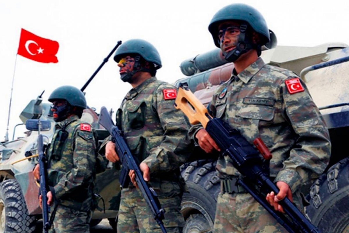 Турция официально готовится к вводу миротворцев в Нагорный Карабах - солдатам РФ придется "потесниться"