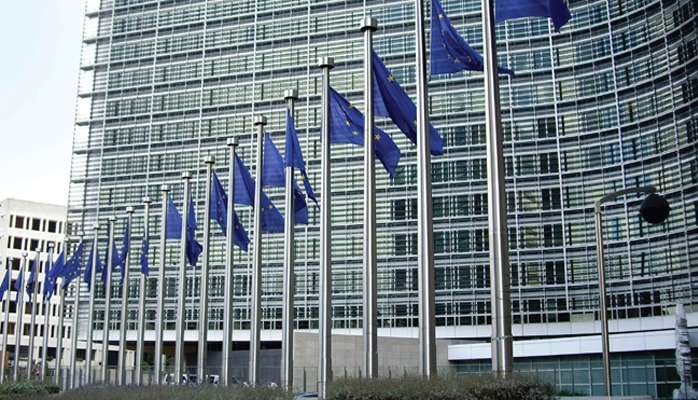 В Брюсселе в здании Совета ЕС произошло крупное ЧП – известно о 15 пострадавших, людей срочно эвакуировали