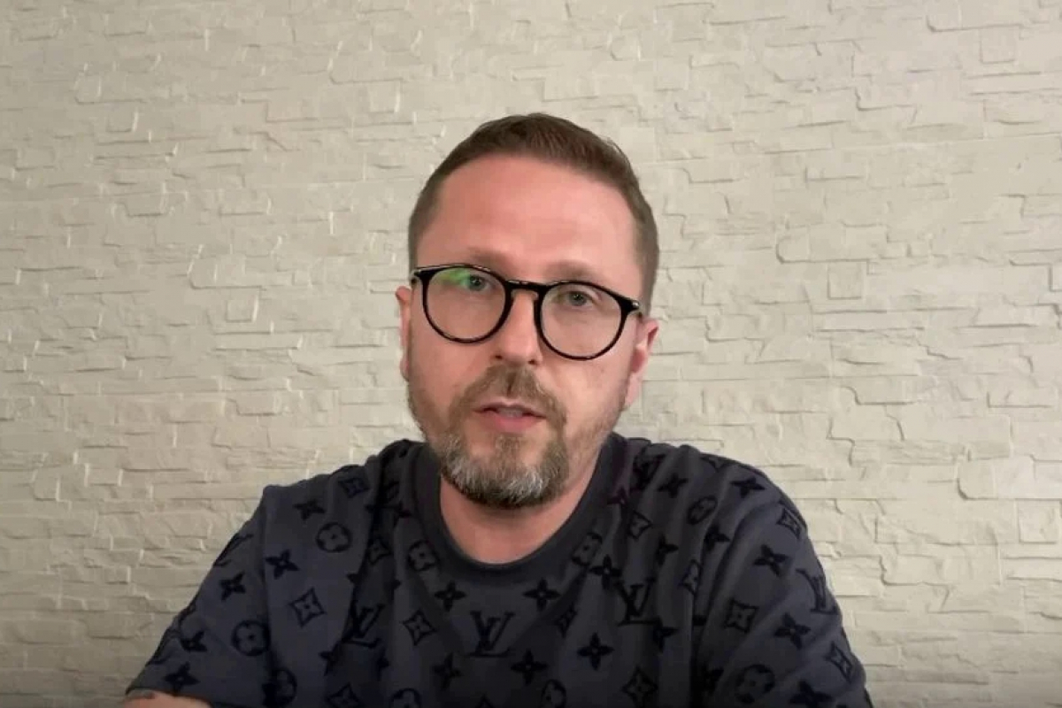 Лещенко разозлился на Шария и рассказал о связи блогера с Кремлем: "В качестве привета испанскому туристу"