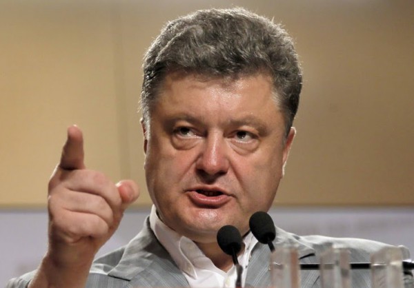Порошенко исключил возможность ведения боев в центре Донецка и Луганска