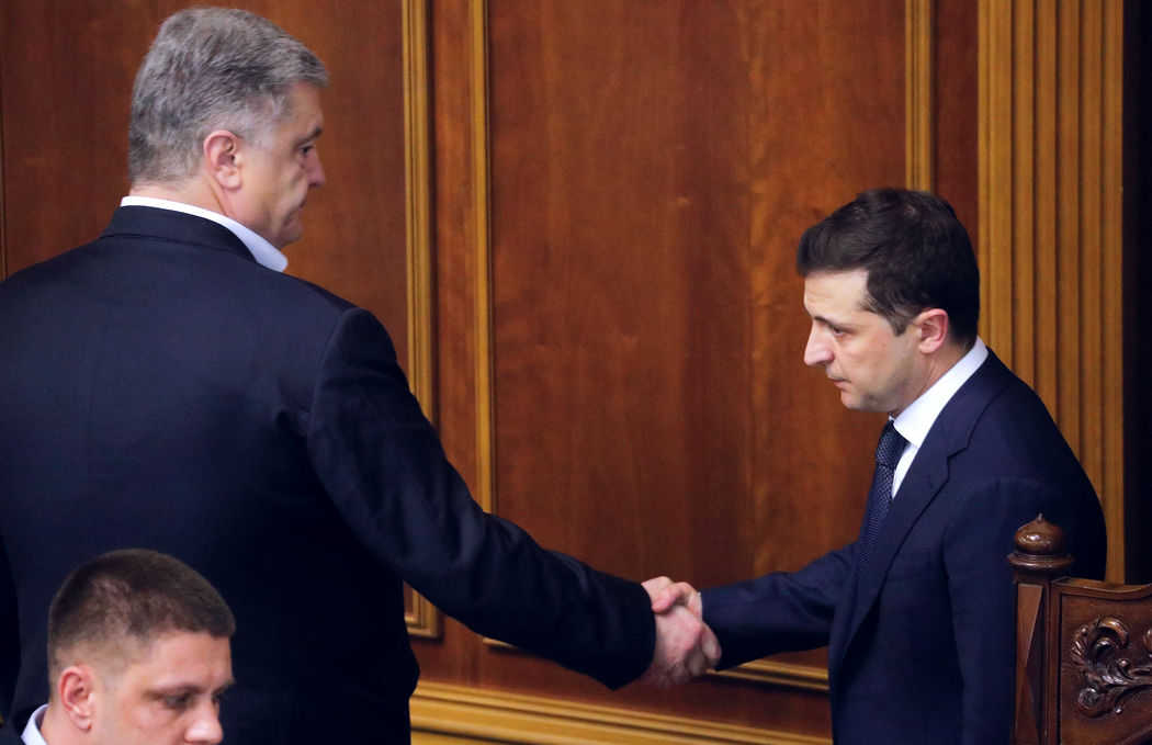 Порошенко анонсировал возвращение в Украину: "С Зеленским согласовывать не буду"