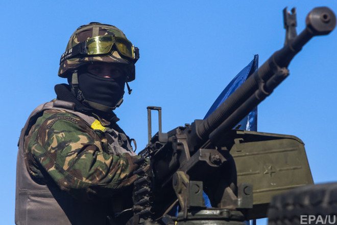 Штаб АТО: боевики совершают подрывы в районе Докучаевска и привезли на передовую сотрудников подконтрольного "ДНР" телеканала 
