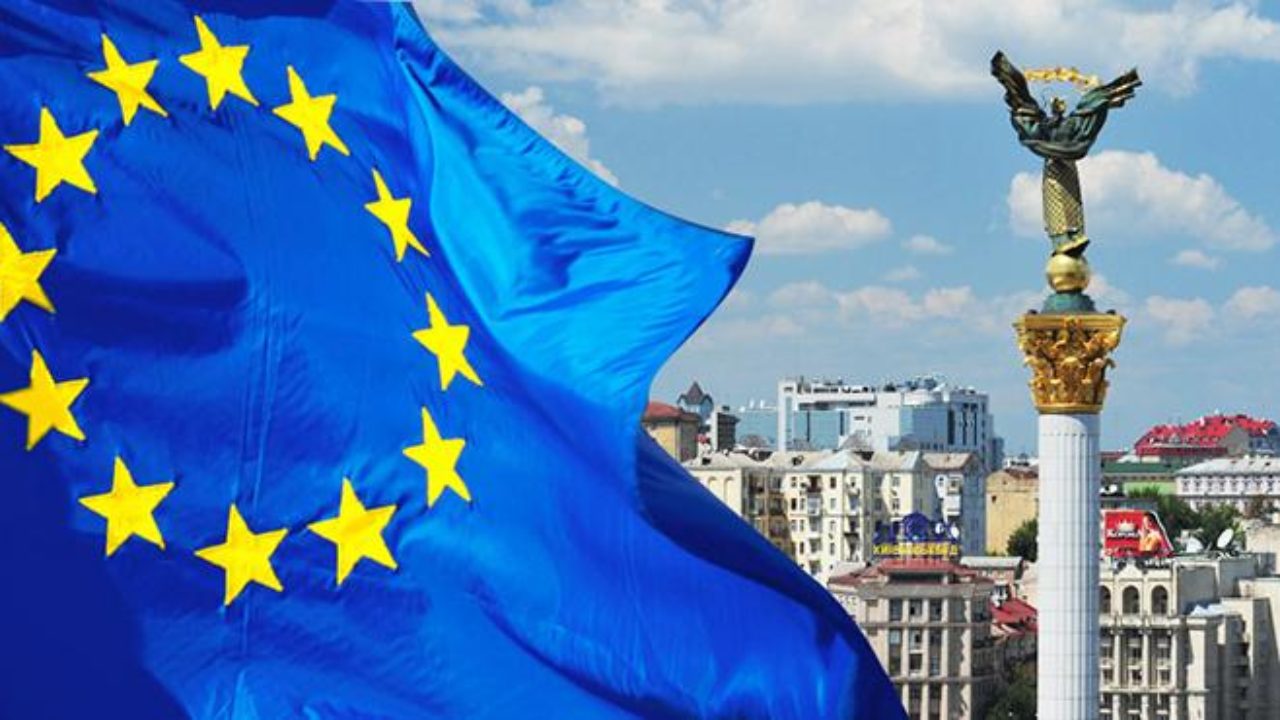 Украине могут предоставить особый статус в Евросоюзе