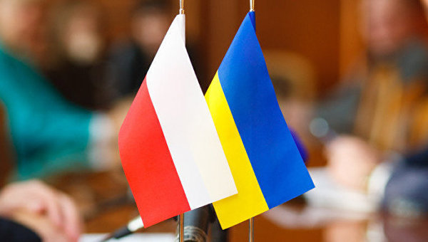 Все острые угла сглажены: Украина и Польша подписали важную декларацию с гарантиями для нацменьшинств в вопросе образования