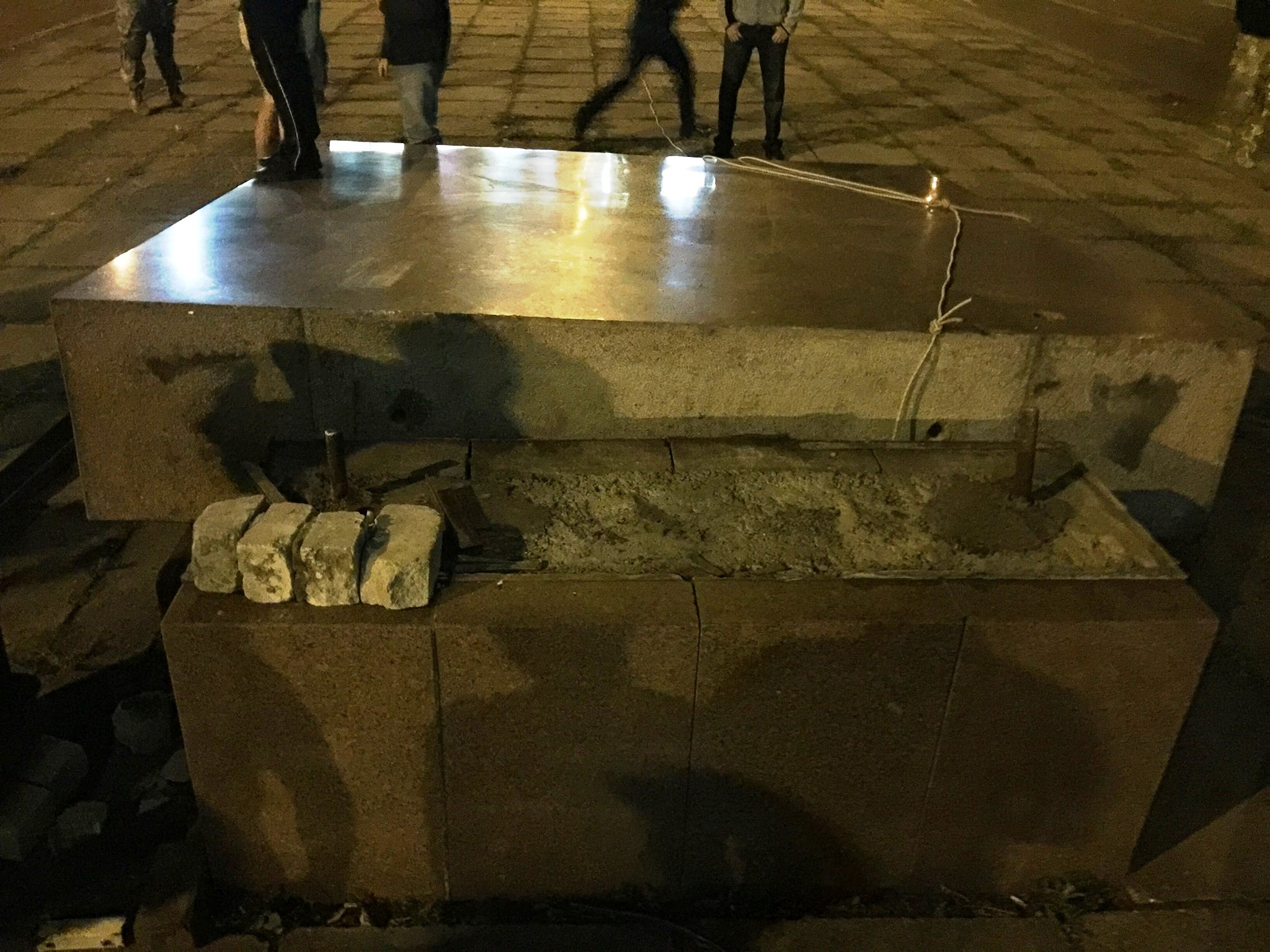 В Николаеве неизвестные демонтировали барельеф Ленину