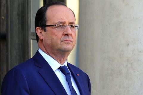 Олланд собрал на экстренное совещание все руководство Франции