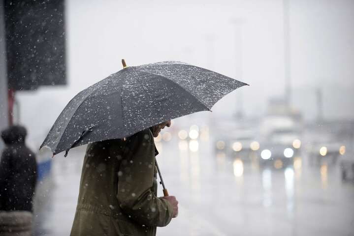Синоптики предупреждают об ухудшении погоды: названы области, где уже завтра будут дожди