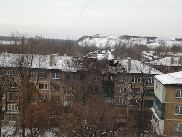 Как выглядит поселок Октябрьский в Донецке после обстрела 9 января