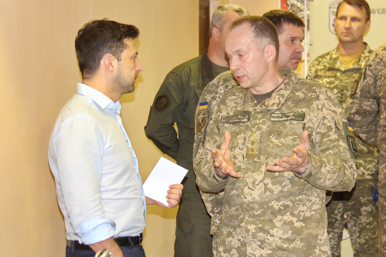Уклонялся ли Зеленский от армии в 2014-м: в Минобороне дали честный ответ