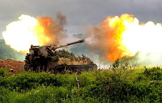 АТЦ: боевики обстреливали украинские позиции из 152 мм орудий - один военный погиб, 6 ранены 