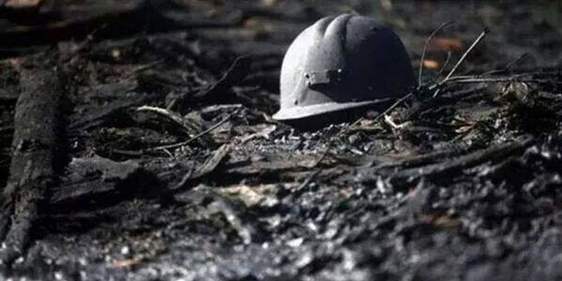 Обрушение кровли на шахте "Ясиновская-Глубокая" в Макеевке: стала известна судьба двух шахтеров, оказавшихся под завалом