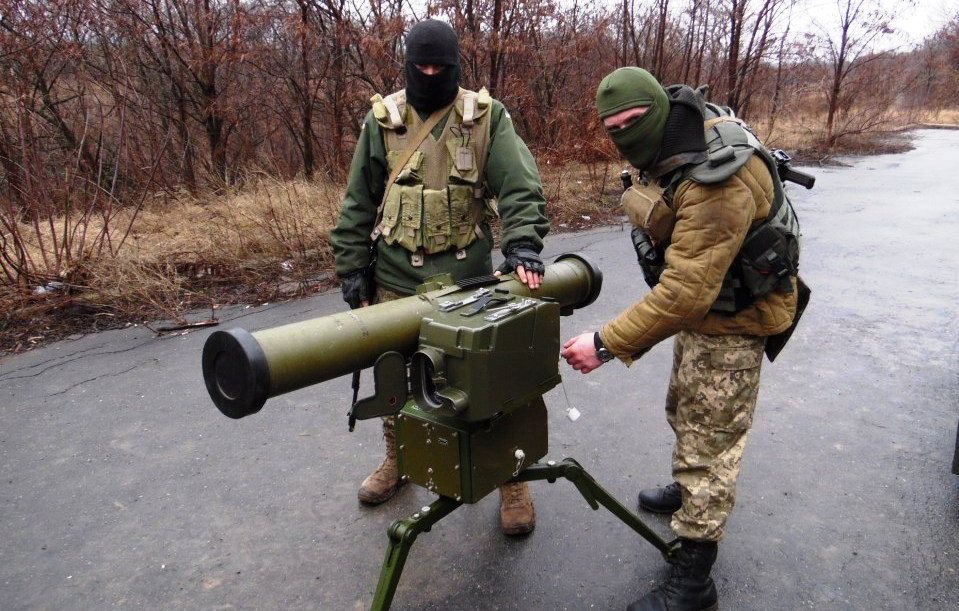 Беснования оккупантов в АТО: боевики "ЛНР" испепеляют Новоалександровку и Крымское огнем из зенитных установок и ракетных комплексов