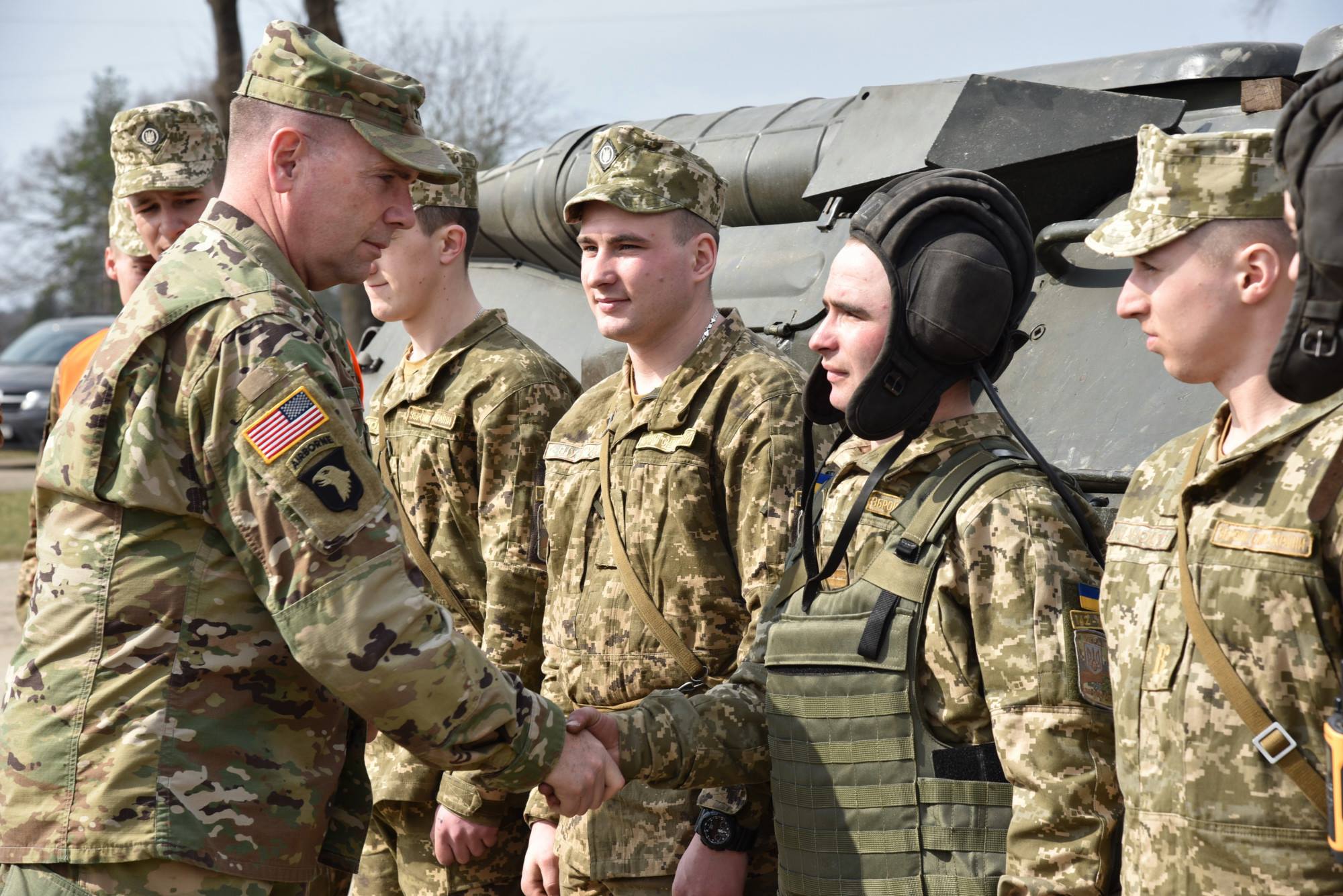 "Я увидел очень яркое будущее Украины", - американский генерал остался доволен подготовкой украинских военных