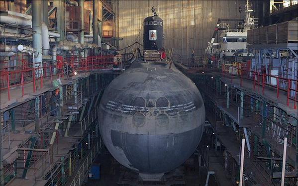 ​В Северодвинске во время ремонта загорелась атомная подводная лодка