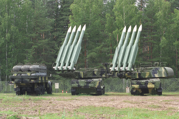 Российские военные примут на вооружение ЗРК "Бук-М3" к концу 2015 года