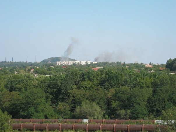 Очевидцы: в Горловку приехали «Грады» и танки