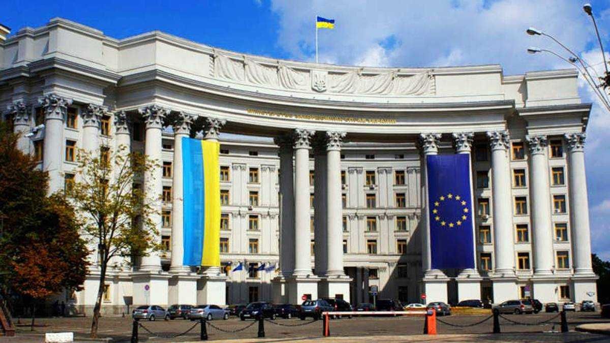 МИД Украины раскрыл последствия первого признания присутствия войск РФ на Донбассе
