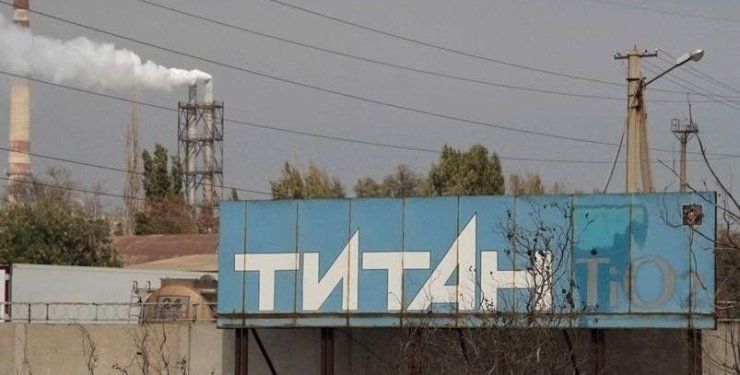 Оккупанты минируют завод "Титан" в Крыму – партизаны назвали цель