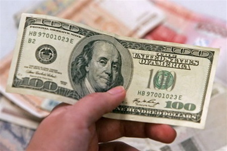 Украина ограничила продажу иностранной валюты для населения