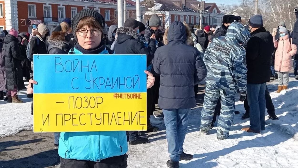 Запреты, доносы и "нежелательные" люди: в РФ происходит масштабная перестройка – Foreign Affairs