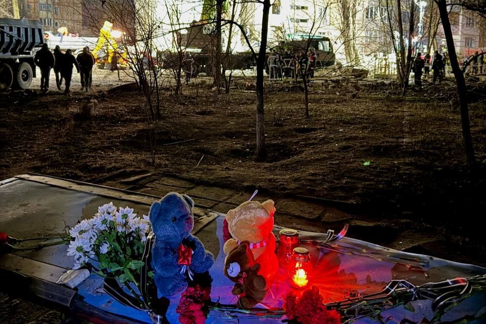 ​Одесса в трауре: число жертв российского удара по 9-этажке выросло