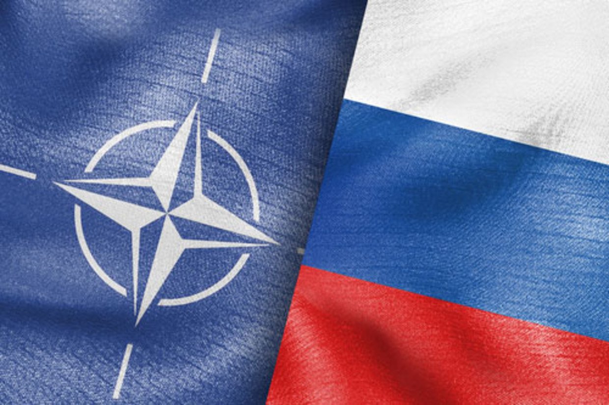 "Мы находимся в опасной ситуации, в которой не были раньше", - генсекретарь НАТО Столтенберг о поведении России