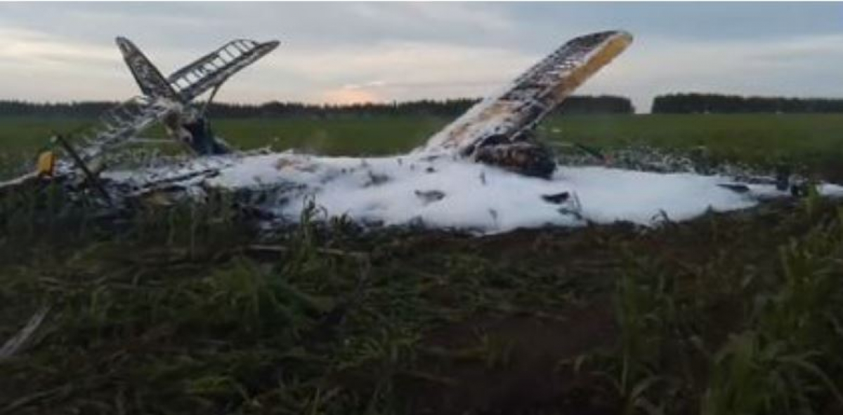 В России рухнул и загорелся самолет "Ан-2" - без жертв не обошлось 
