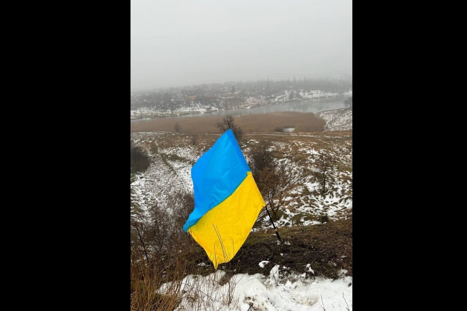 Партизаны установили в Макеевке флаг Украины: появилось видео 