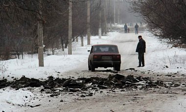 В результате обстрелов боевиков ранены жители Широкино и Артемовска, - МВД