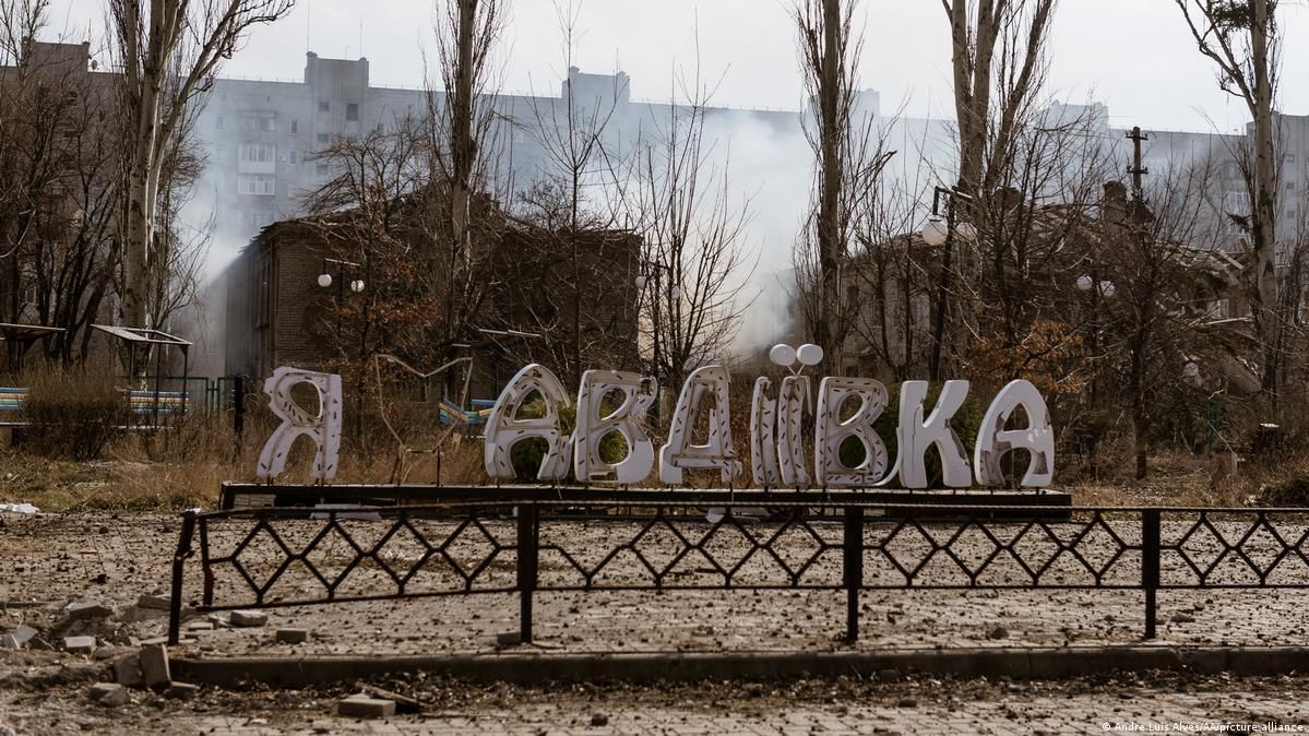 Бои у коксохима в Авдеевке: украинские воины на Bradley "убили" сразу три российских бронетранспортера-"мотолыги"