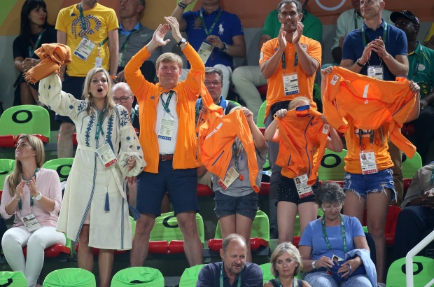 Тонкий вкус: королева Нидерландов блеснула на ОИ-2016 в украинской вышиванке