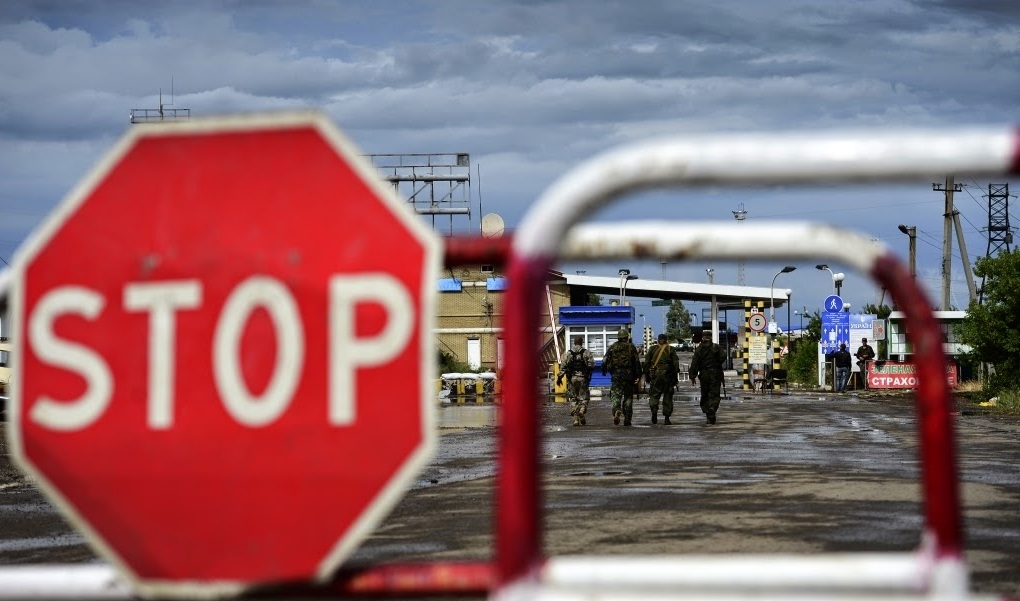 На границе Украины и России задержан перевозчик оружия и военного снаряжения