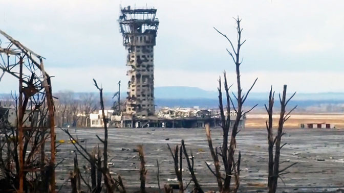 Редкие кадры битвы за аэропорт Донецка: киборг Болдырев за год до гибели в самом пекле Донбасса снял уникальное видео