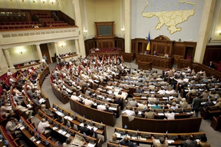 Рада будет рассматривать вопрос о вотуме доверия премьеру Украины
