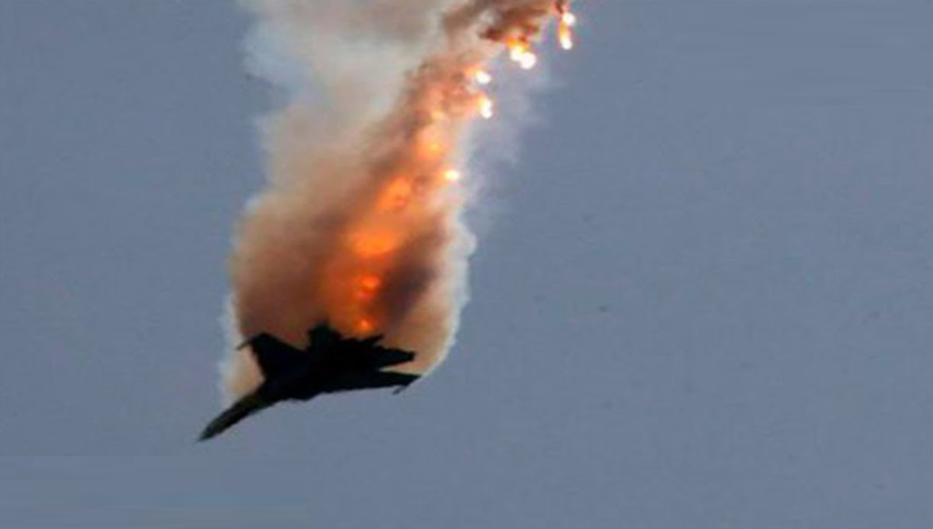 Российский истребитель по ошибке расстрелял Су-30СМ в воздухе: переговоры пилотов "слили" в Сеть 