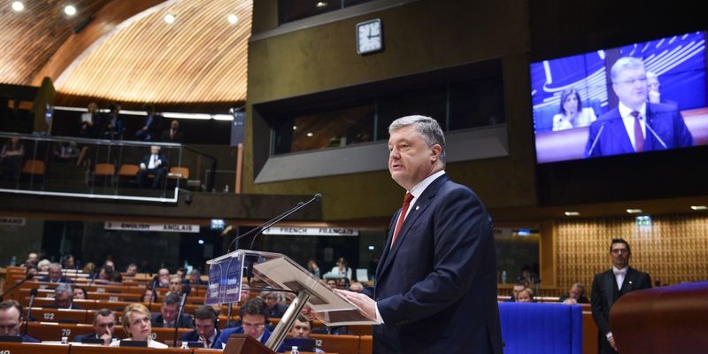 Президент Порошенко озвучил условие для согласия Киева на проведение референдума в Крыму - кадры 