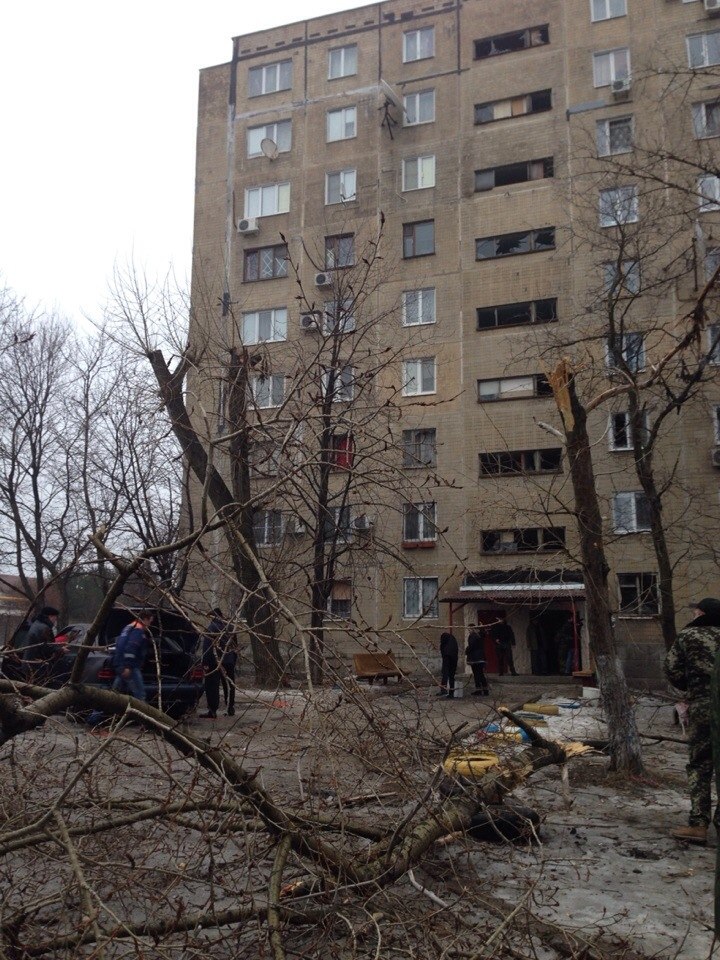 Как выглядит бульвар Шевченко в Донецке после обстрела